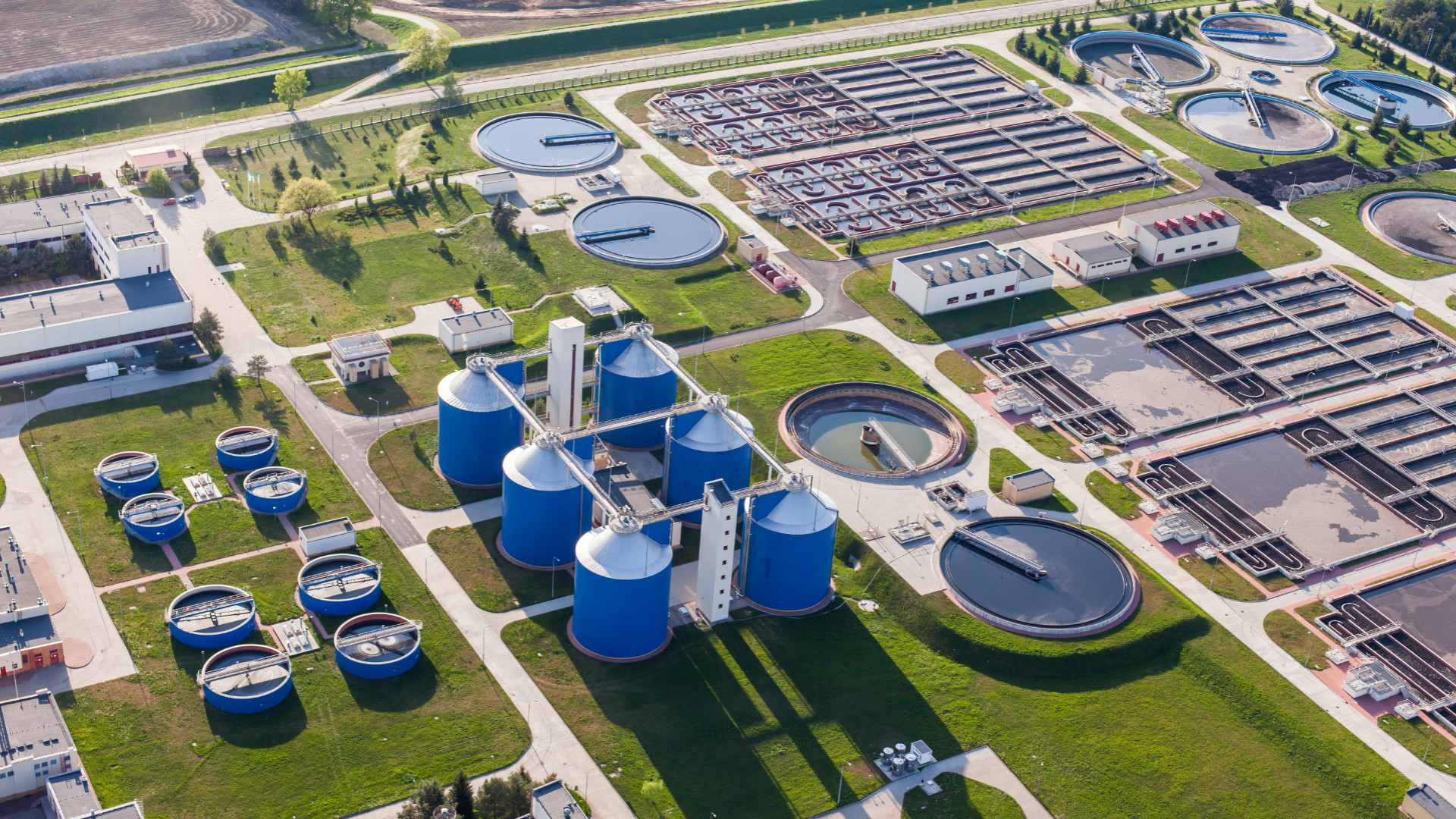 Water treatment plant aerial view to show how the plant used Transcyko speed reducers and gearboxes in their control systems